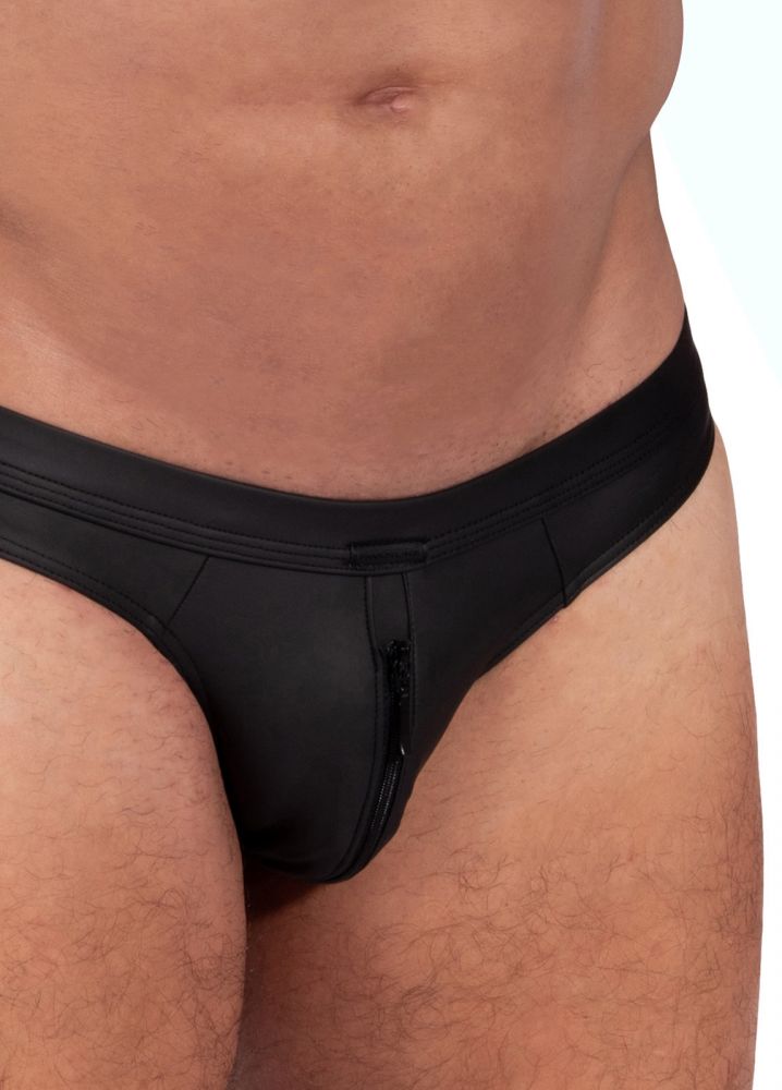 M2326 Zipped Brief